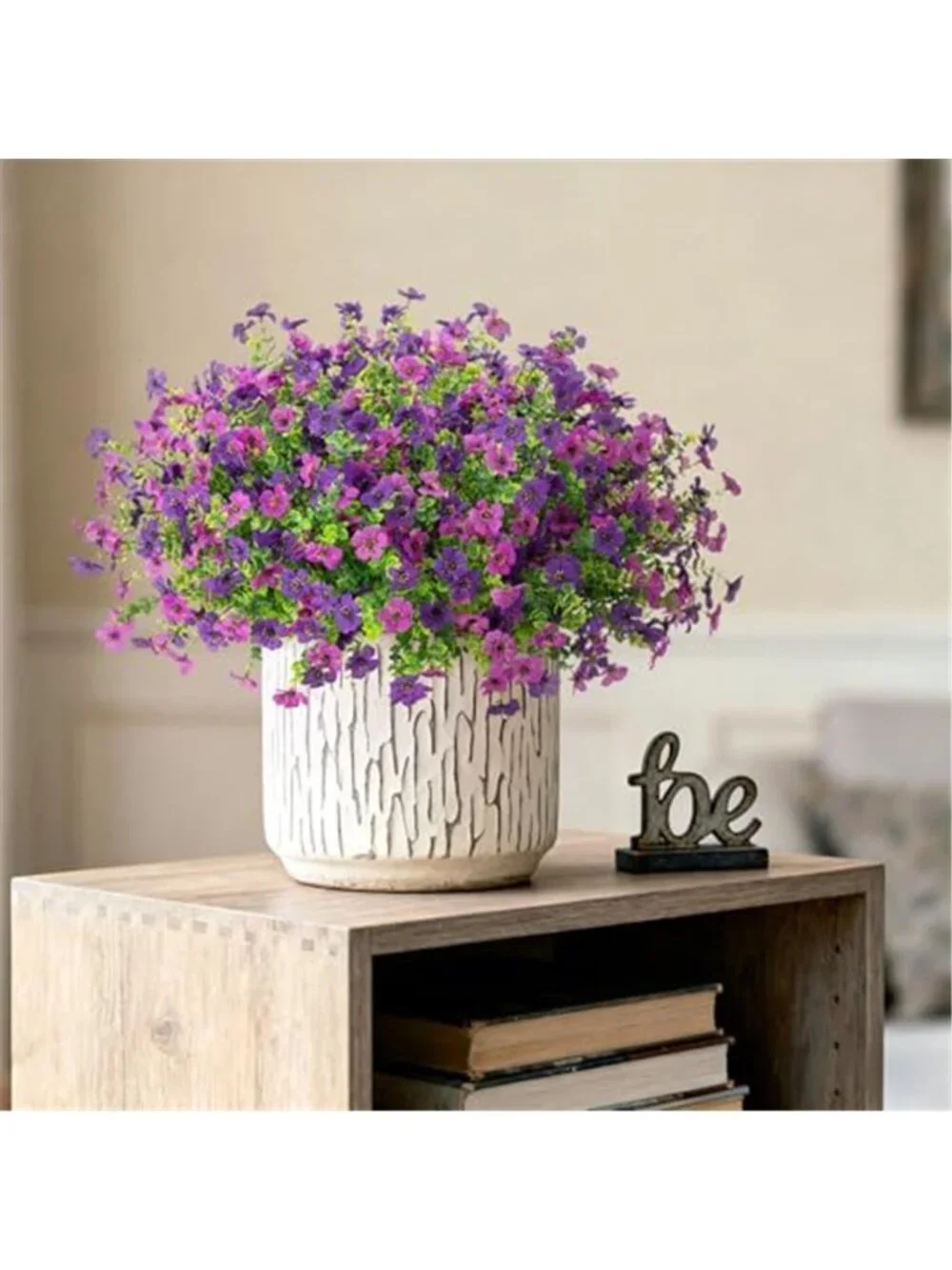 Artificial Daisy Flowers Light Purple Faux Outdoor Plants Eucalyptus 12 Bundles